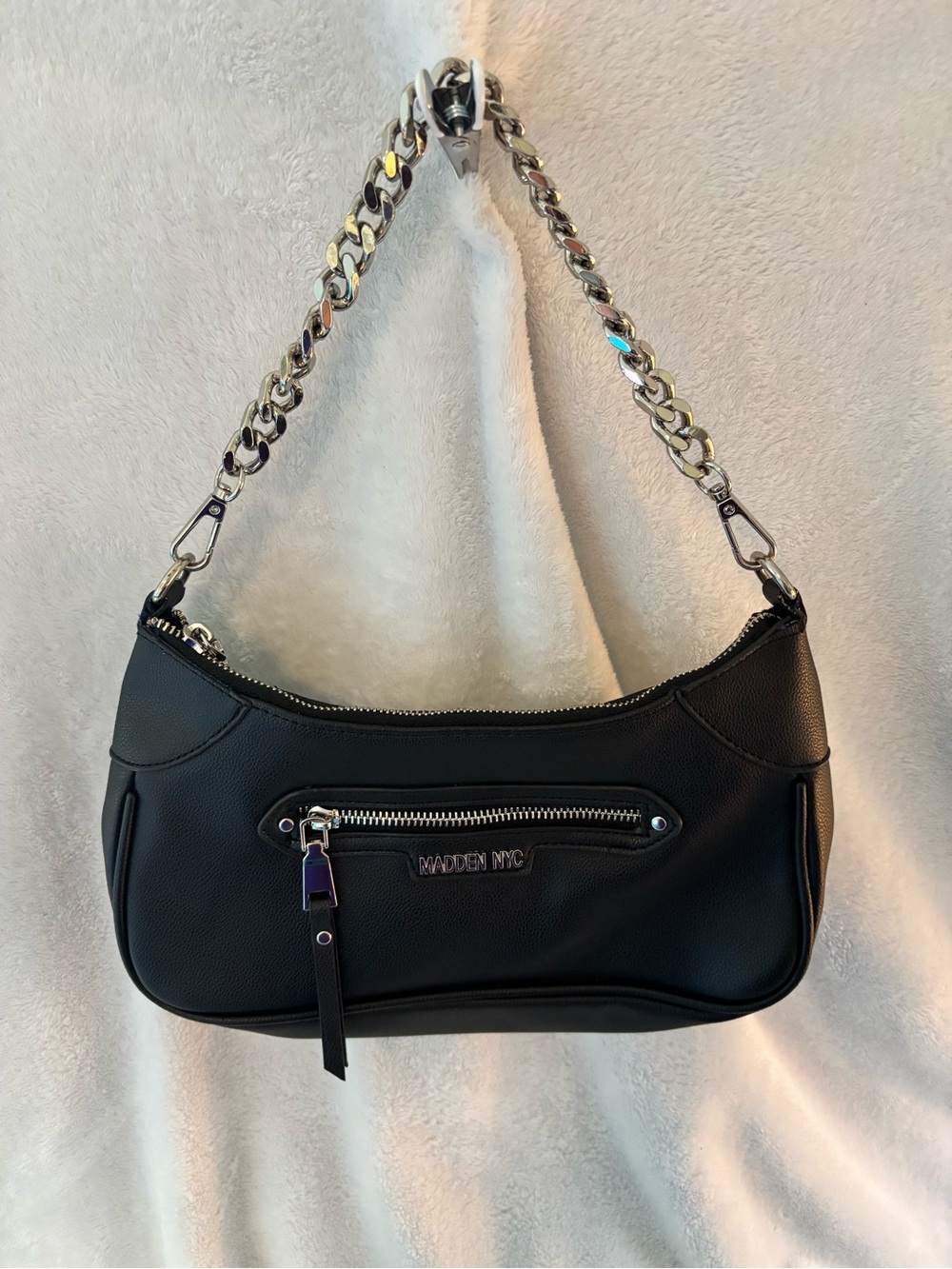 Steve Madden Black Shoulder Bag with Silver Chain